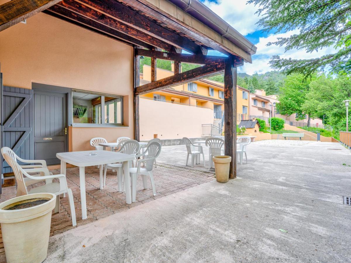 Vacanceole - Residence Les Gorges Rouges Guillaumes Exterior photo